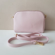 Lataa kuva Galleria-katseluun, LISA crossbody nahkalaukku